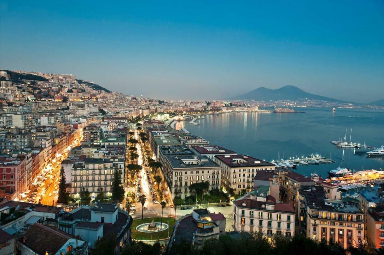 Apartmán L'Approdo Del Re Caserta Exteriér fotografie