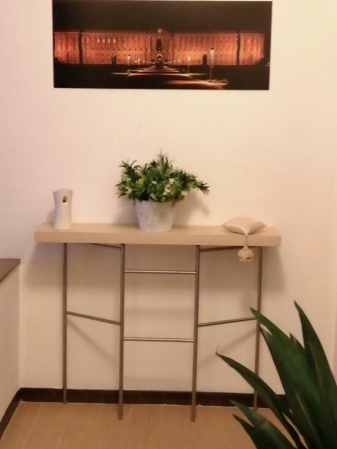 Apartmán L'Approdo Del Re Caserta Exteriér fotografie