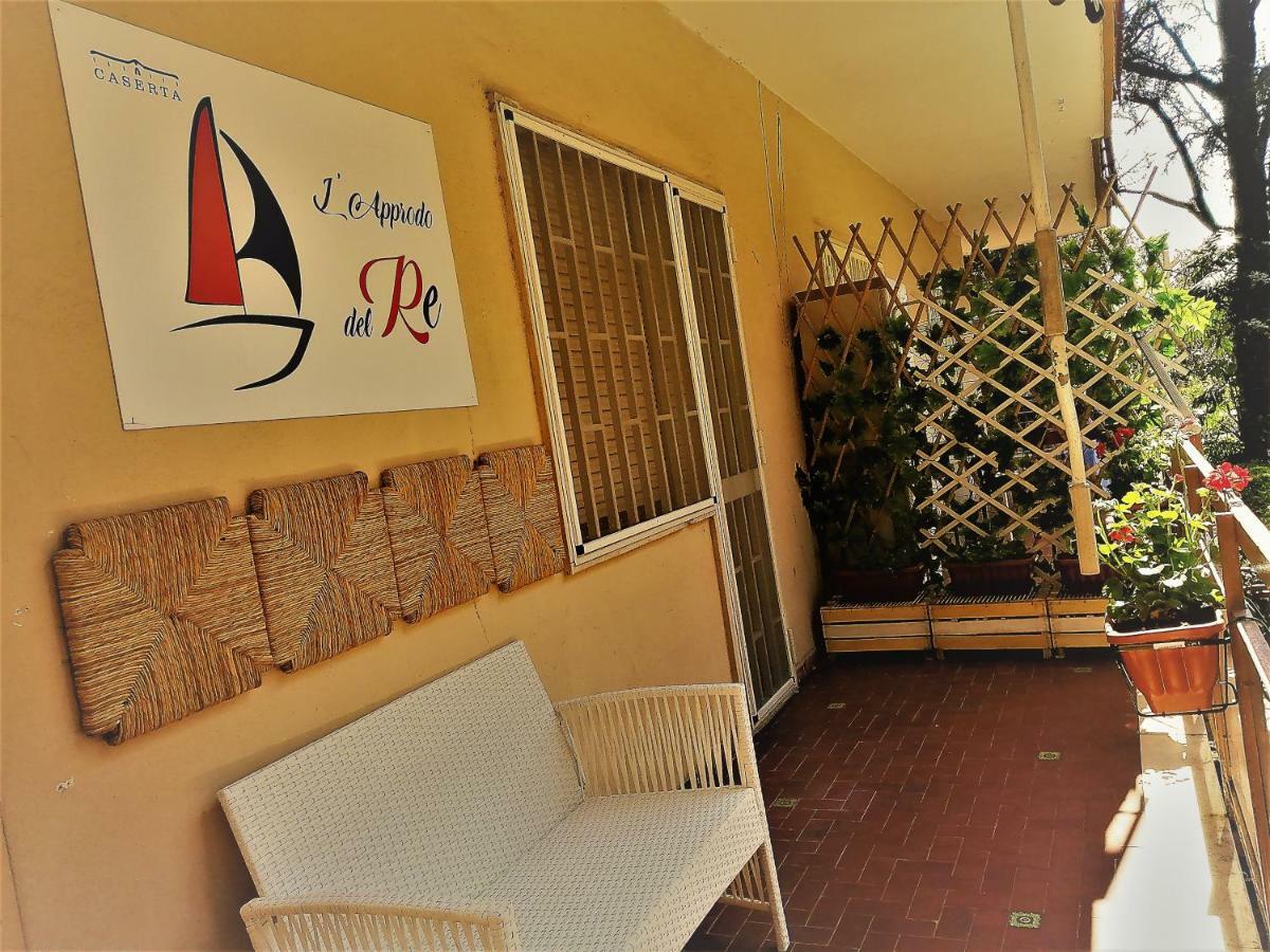 Apartmán L'Approdo Del Re Caserta Exteriér fotografie